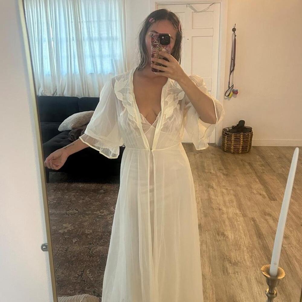 Rare vintage 70s off white
